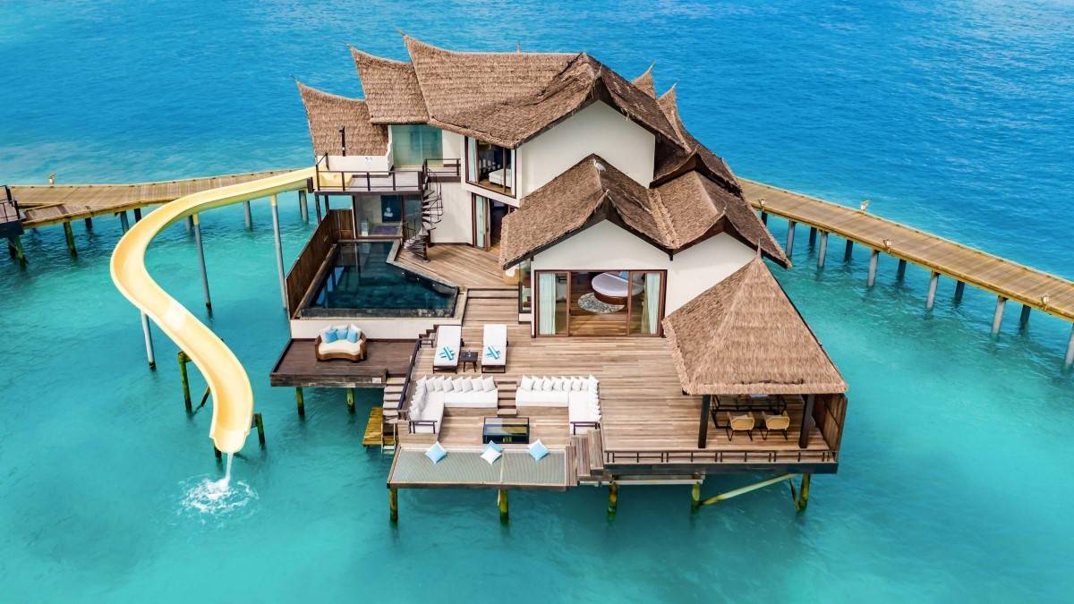 Maldives Premium Island Escape